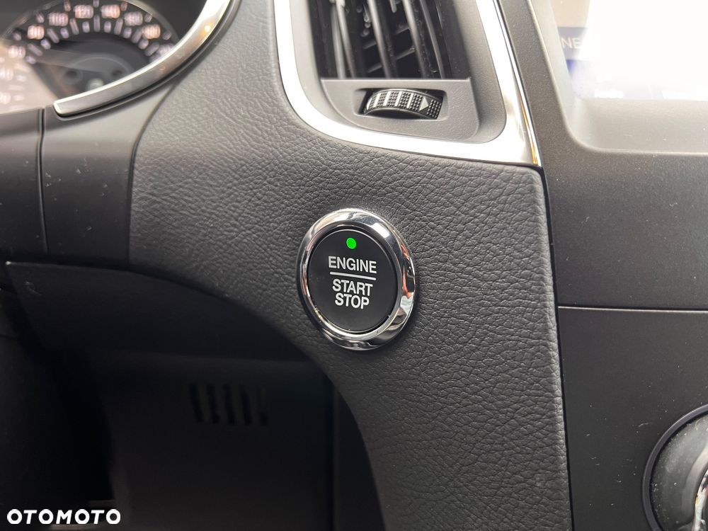 Ford S-Max 2.5 Duratec FHEV TREND - 29