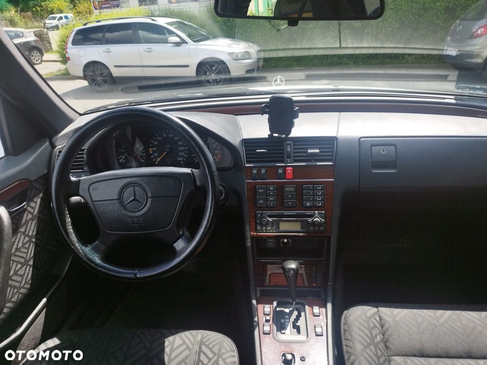 Mercedes-Benz Klasa C - 4