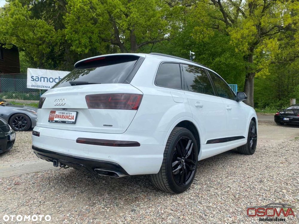 Audi Q7 - 11
