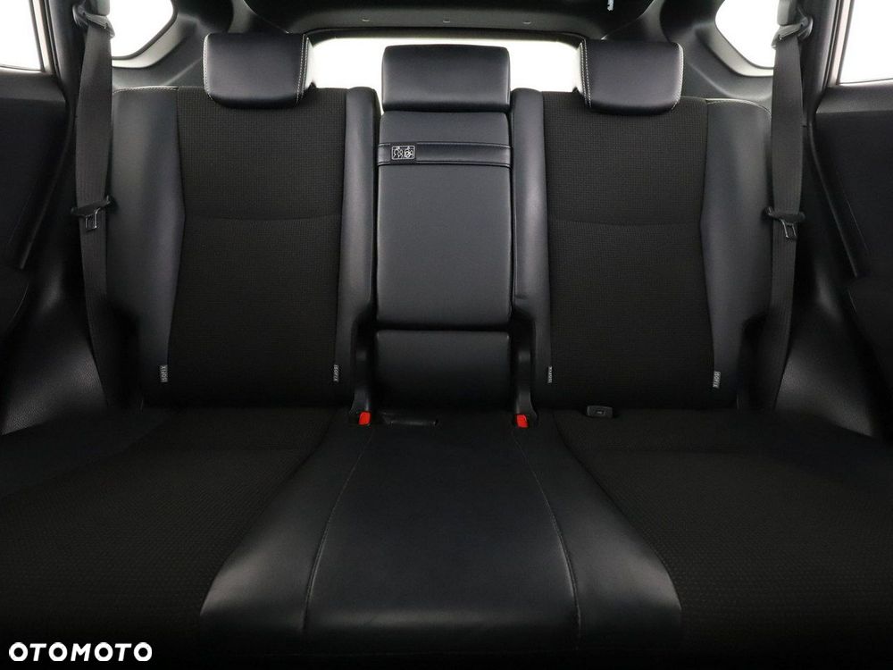 Toyota RAV4 Hybrid Style 4x4 - 18