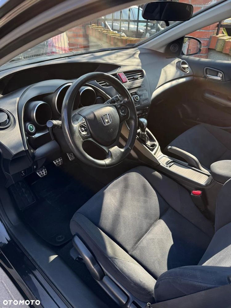 Honda Civic - 25