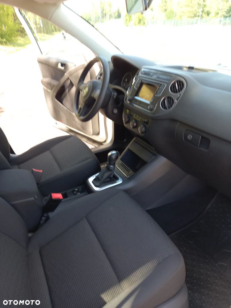 Volkswagen Tiguan - 13
