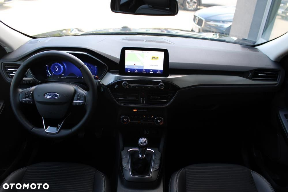 Ford Kuga - 13