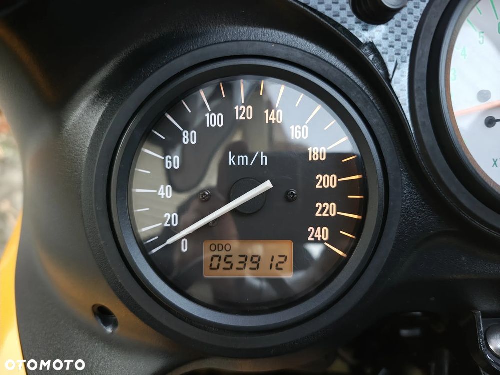 Suzuki SV - 8