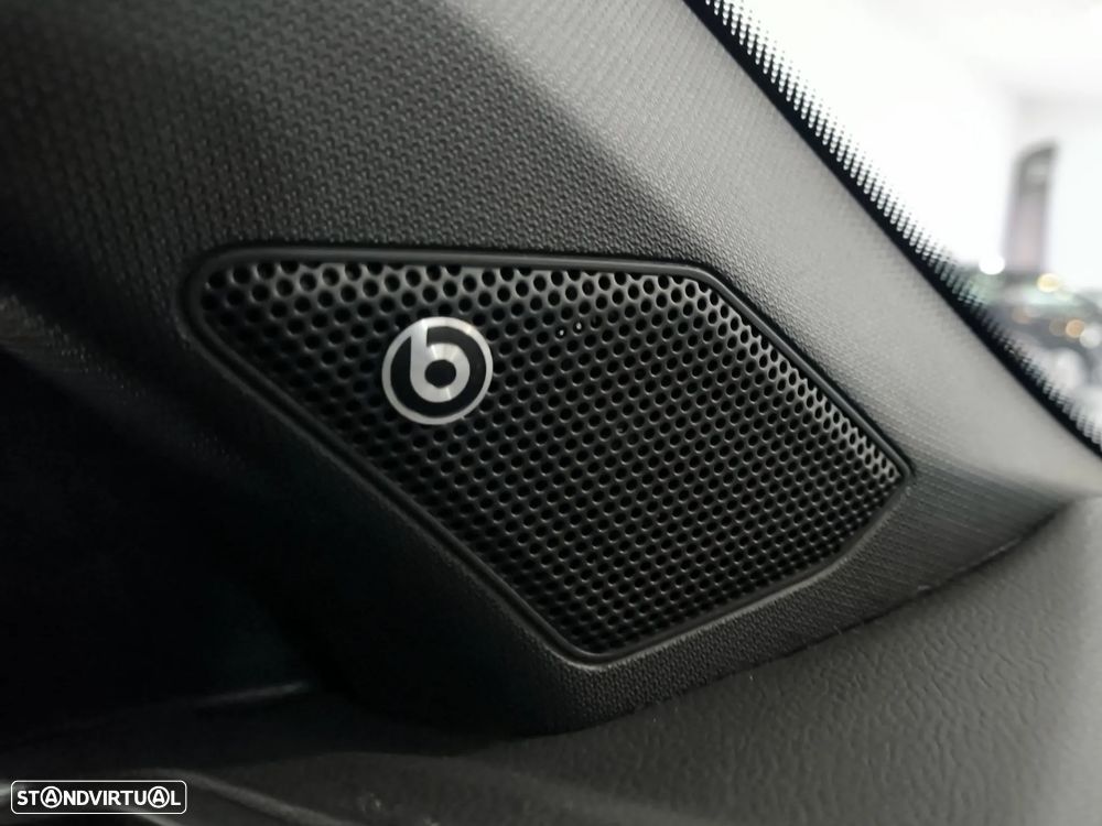 VW T-Roc 1.5 TSI Black Style DSG - 22