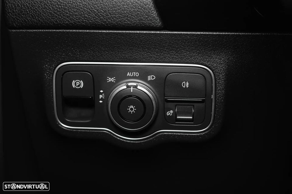 Mercedes-Benz EQA 250 AMG Line - 52