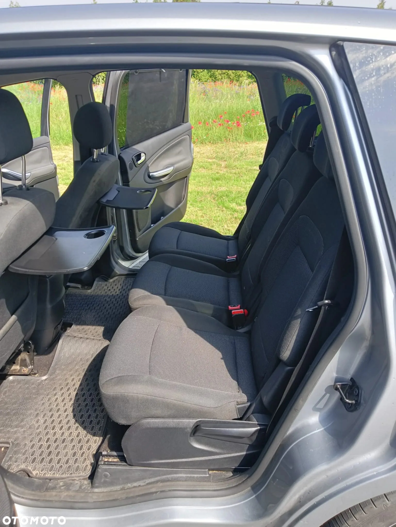 Ford S-Max - 19