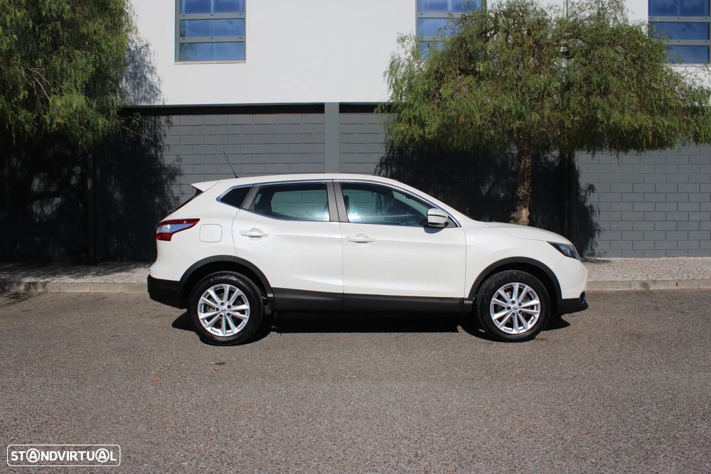 Nissan Qashqai - 4