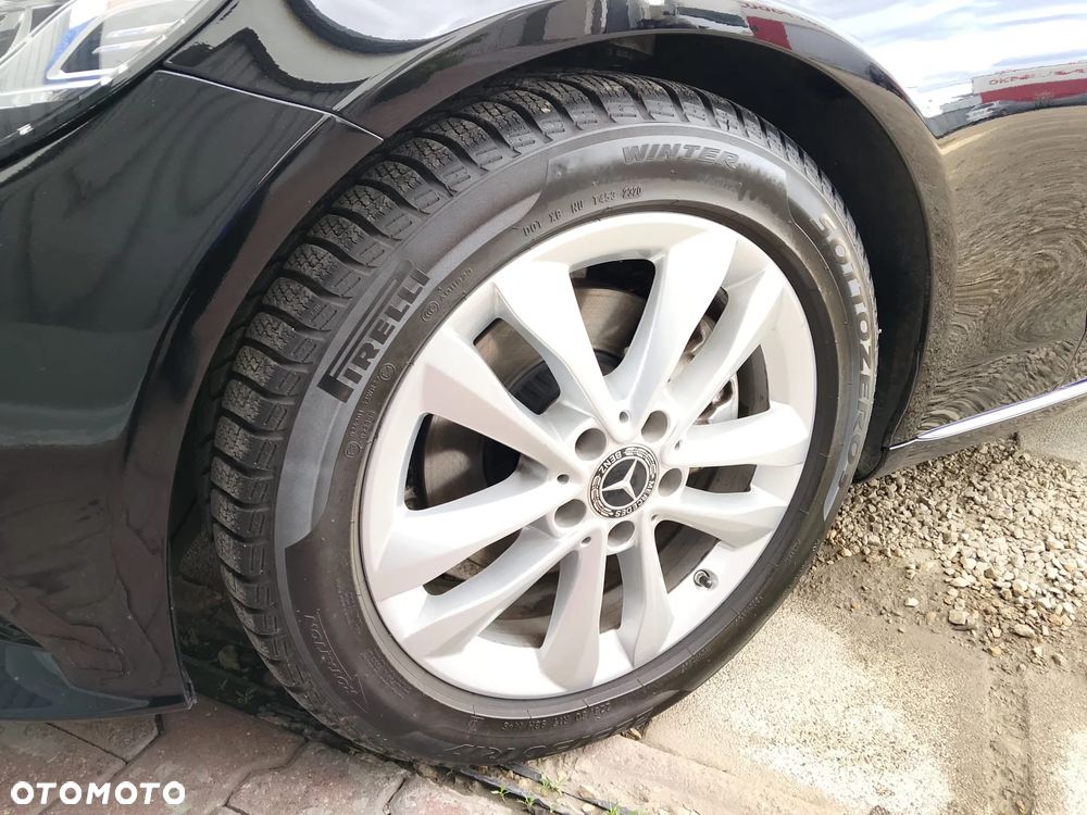 Mercedes-Benz Klasa C 220 d 9G-TRONIC Night Edition - 12