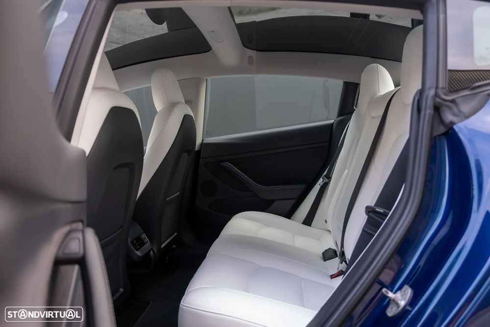 Tesla Model 3 Long Range Tração Integral - 28