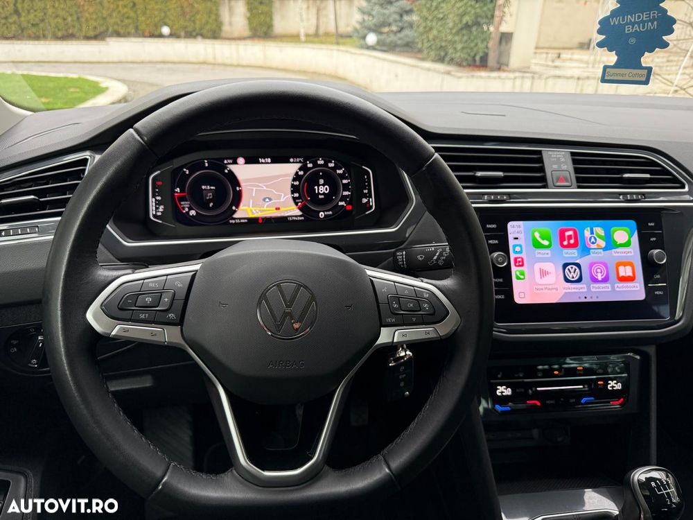 Volkswagen Tiguan - 20