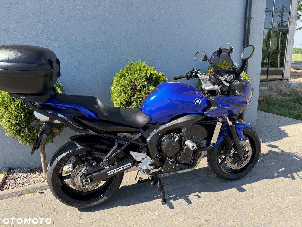Yamaha FZ - 4