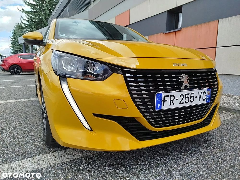 Peugeot 208 TURBO 100 Allure - 30