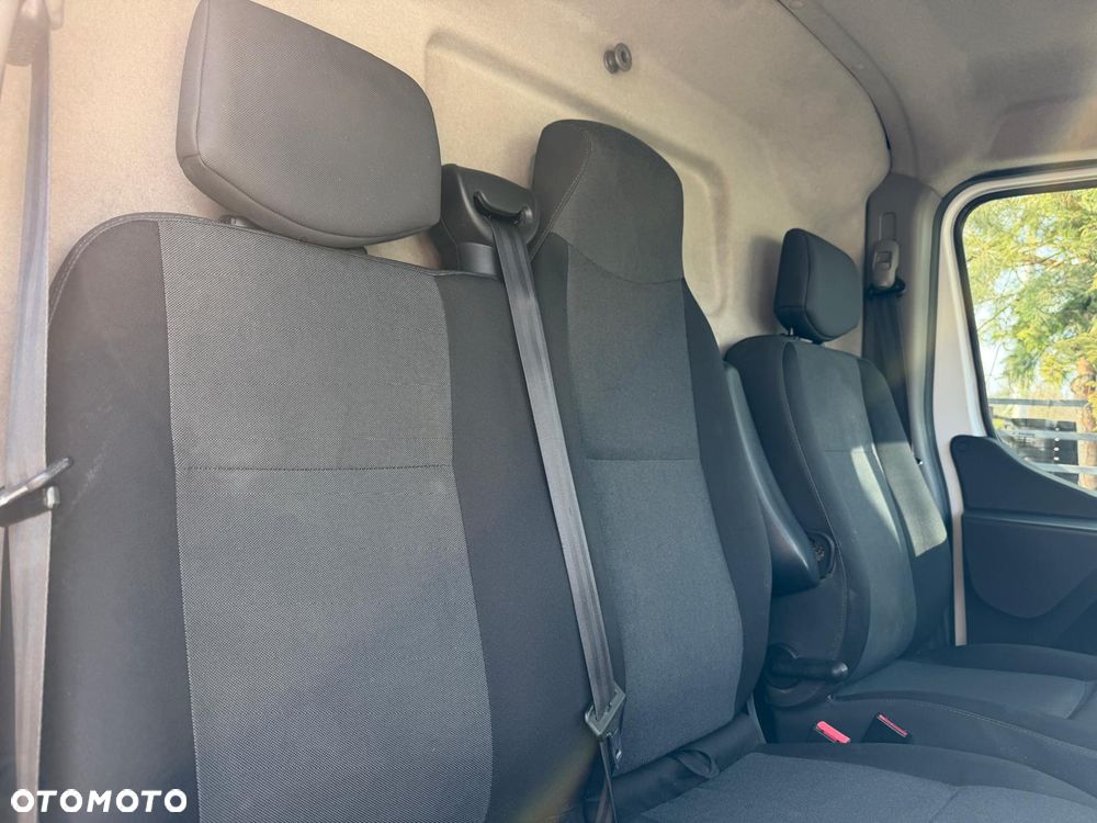 Renault Master - 10