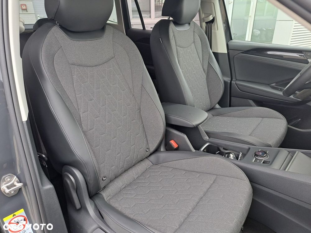 Volkswagen Tiguan - 15