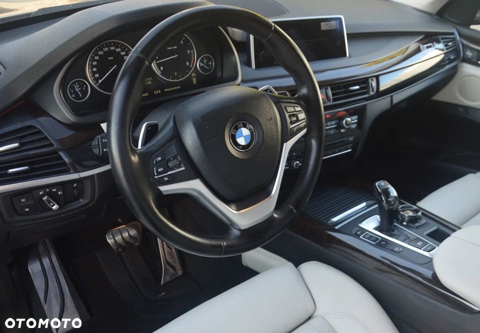 BMW X5 - 6