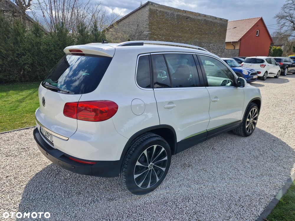 Volkswagen Tiguan 1.4 TSI BlueMotion Technology Lounge Sport & Style - 21