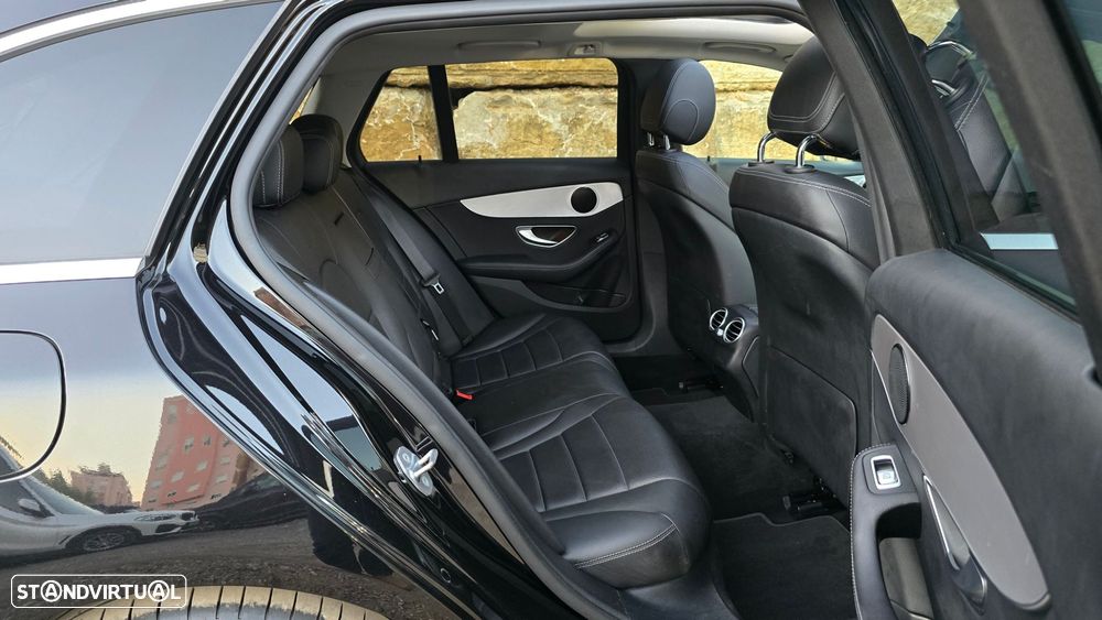 Mercedes-Benz C 200 - 52