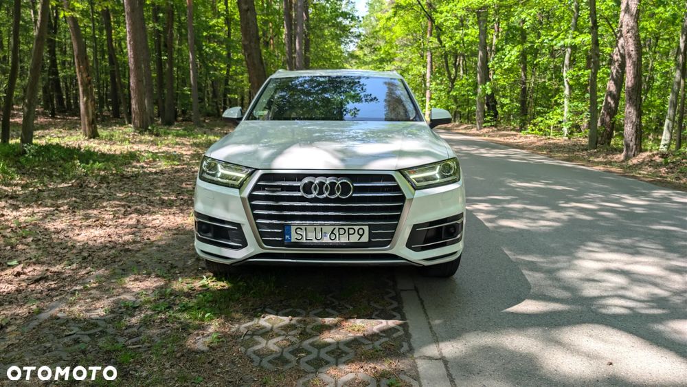 Audi Q7 - 6