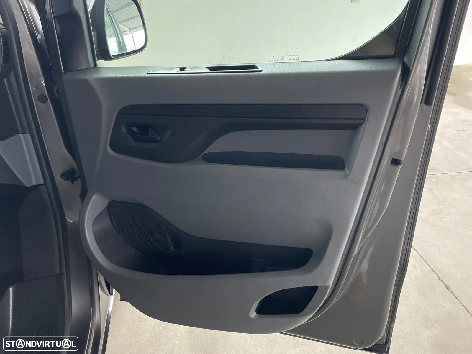 Opel Vivaro 1.5 CDTi L1H1 Essentia - 25