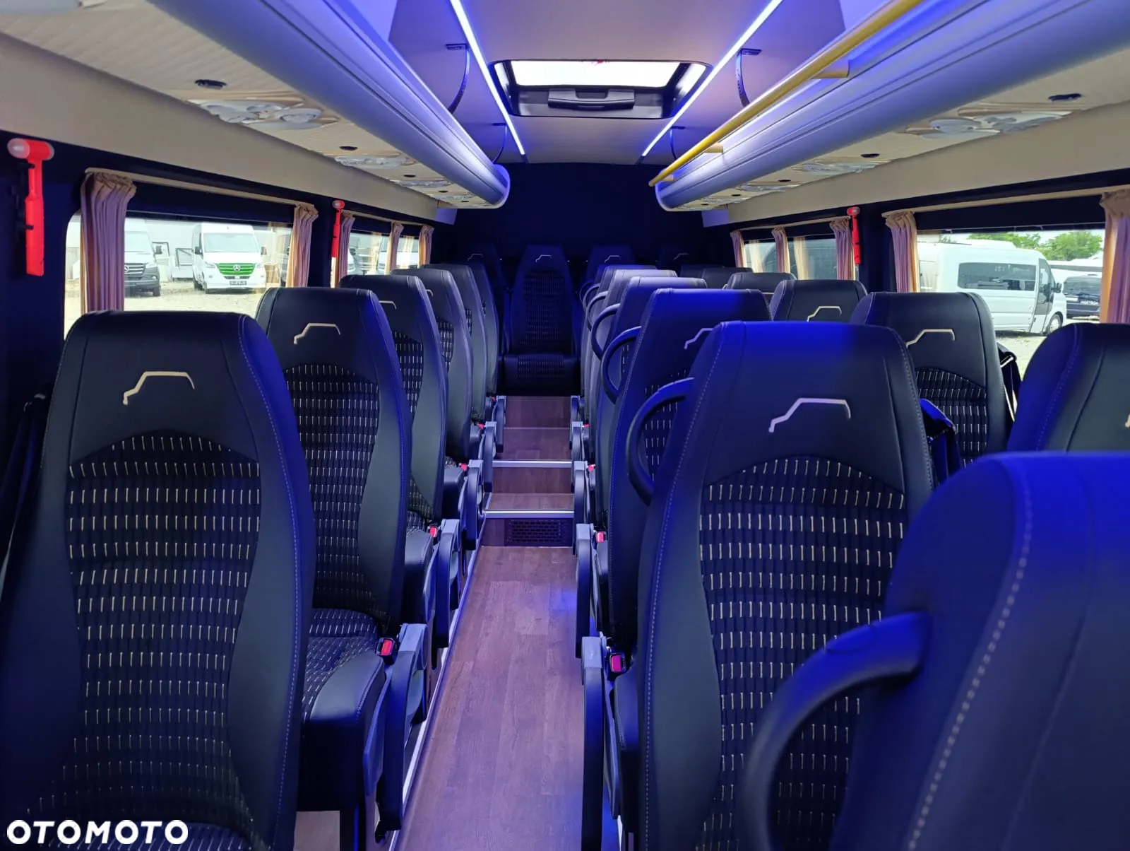 Mercedes-Benz Sprinter 519 - 20