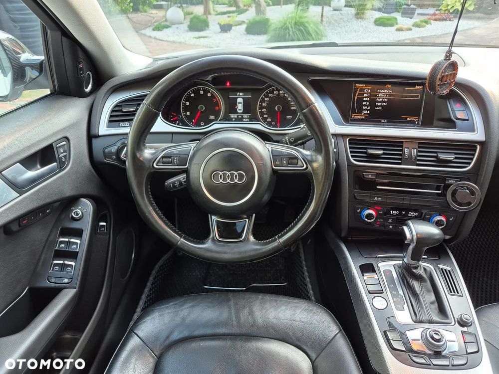 Audi A4 Limousine - 22