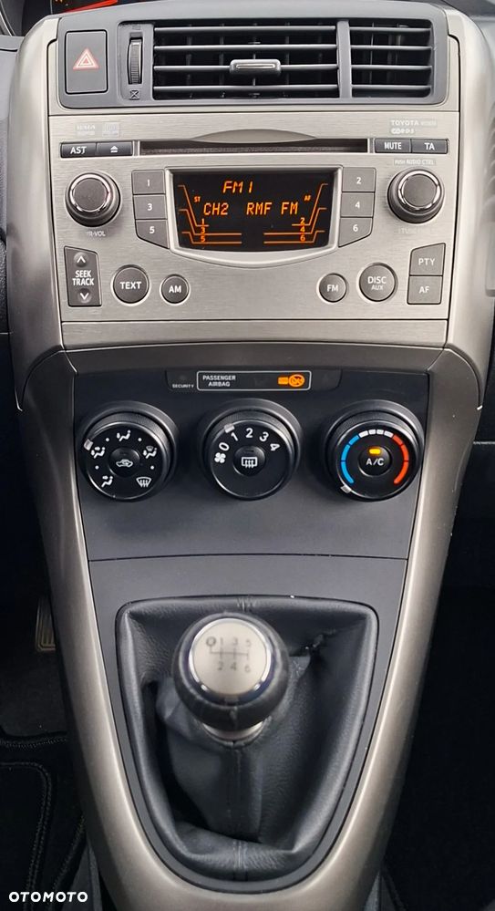 Toyota Verso 1.6 Life - 8