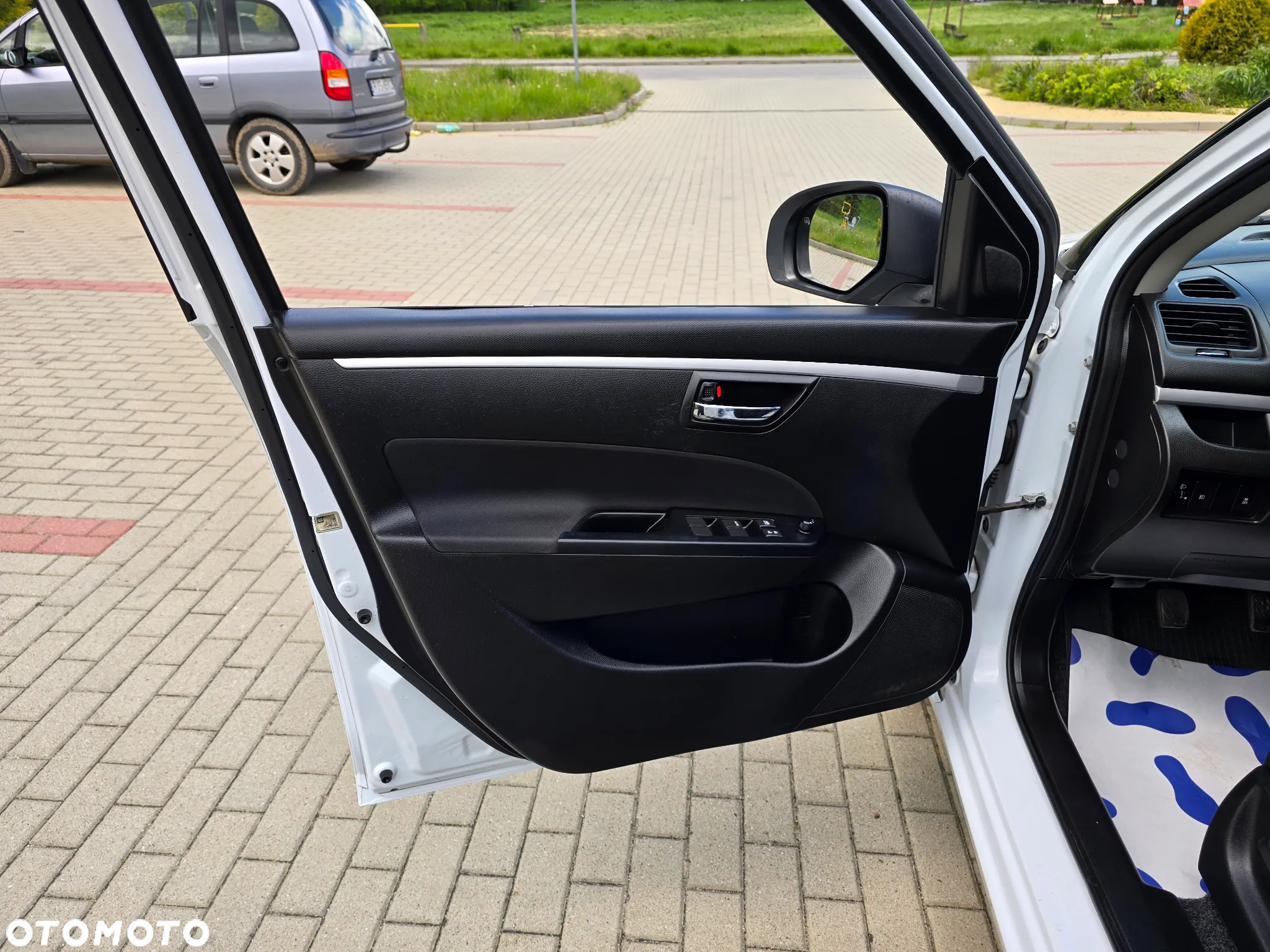 Suzuki Swift 1.2 Club - 17