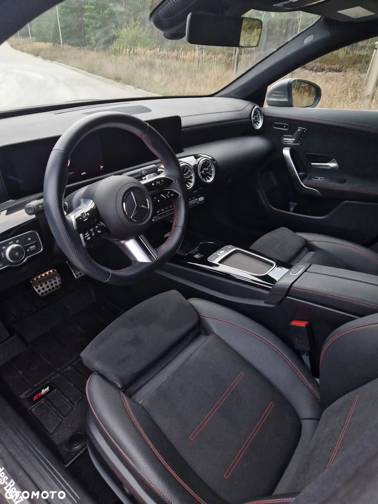 Mercedes-Benz CLA - 5