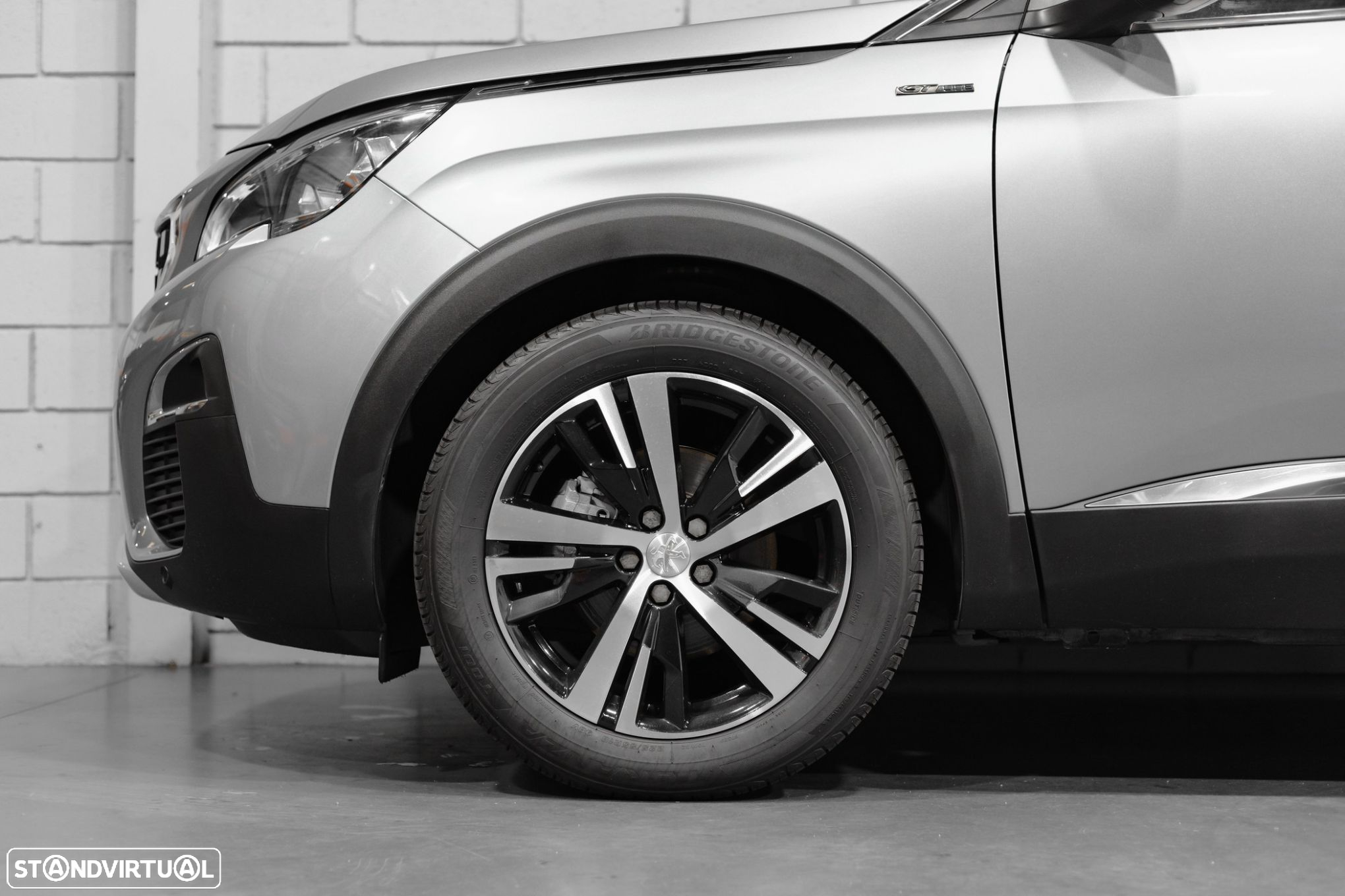 Peugeot 3008 1.5 BlueHDi GT Line EAT8 - 32