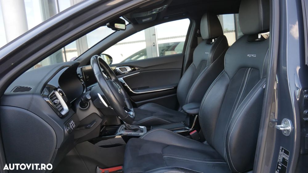Kia Ceed 1.5 T-GDI 7DCT GT Line - 16