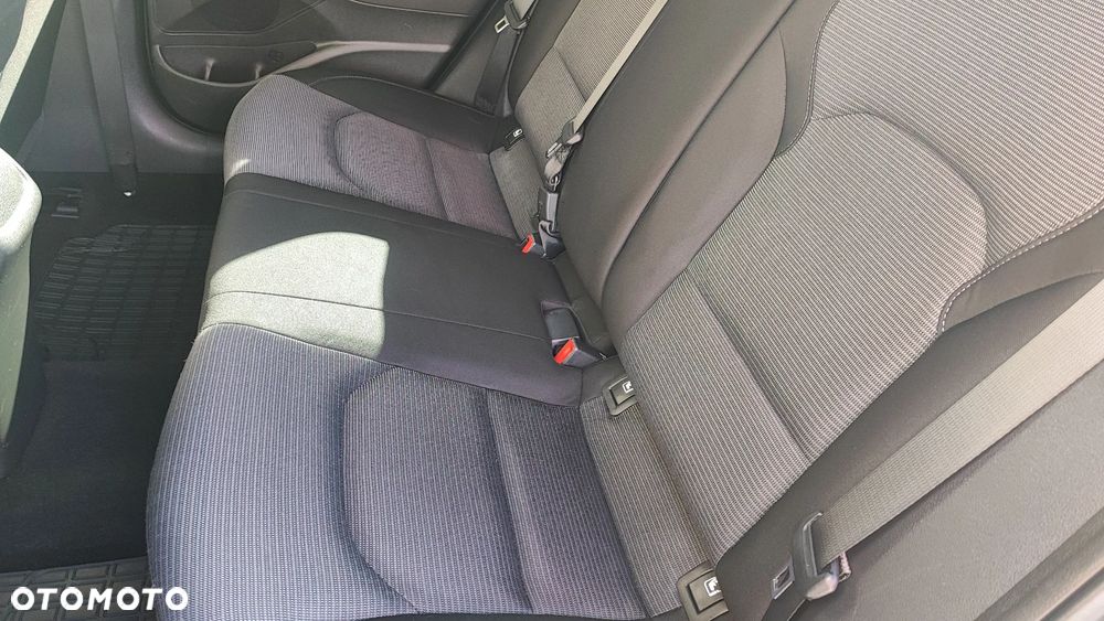 Hyundai i30 - 23