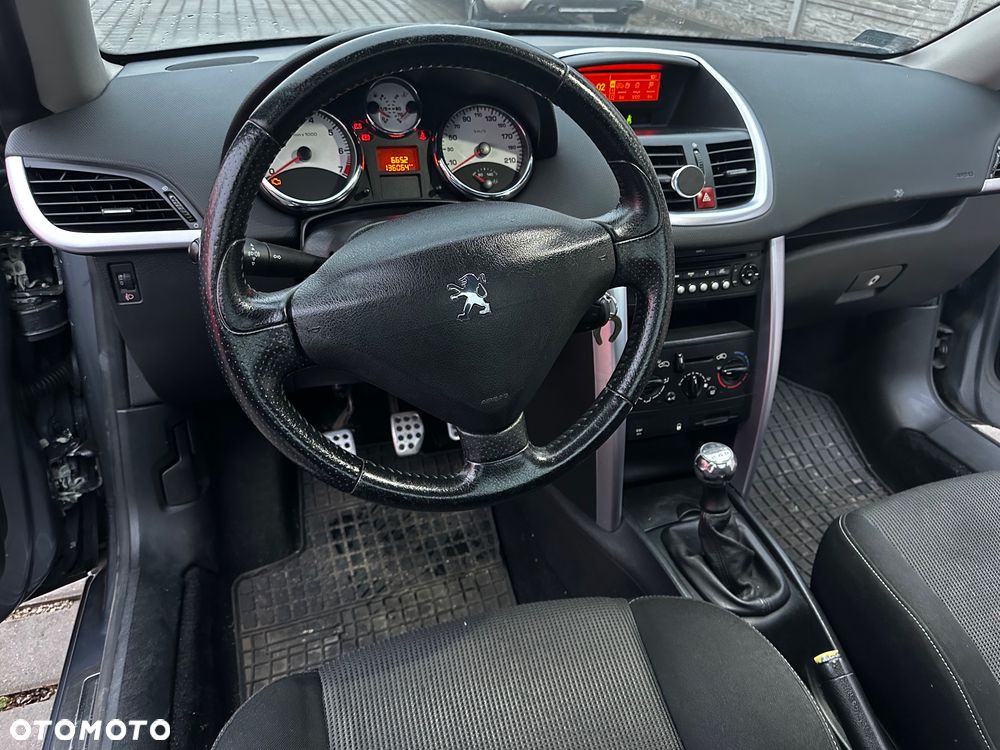 Peugeot 207 CC - 11