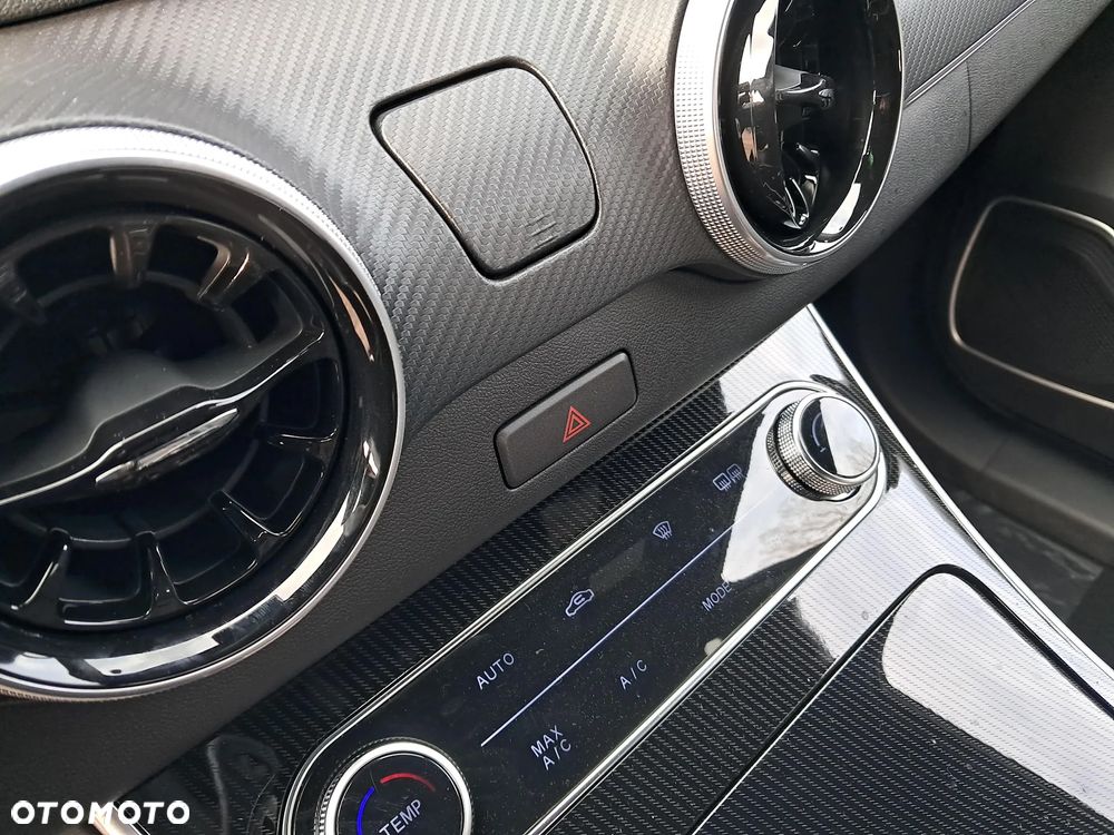 Forthing T5 EVO T-Five 1.5T HEV DCT - 17