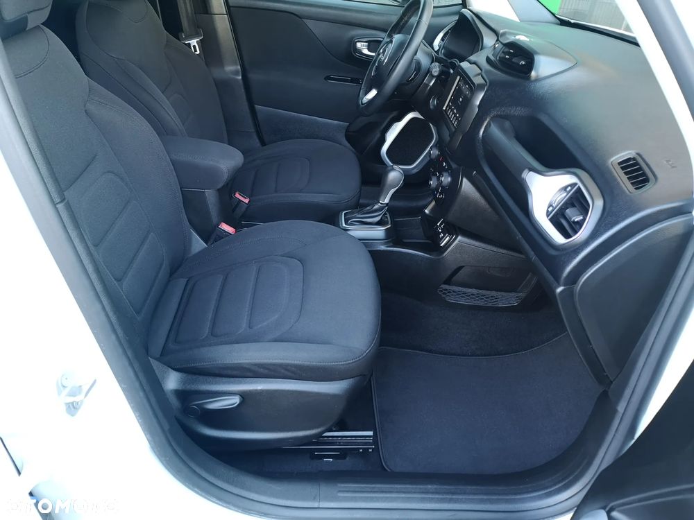 Jeep Renegade - 26