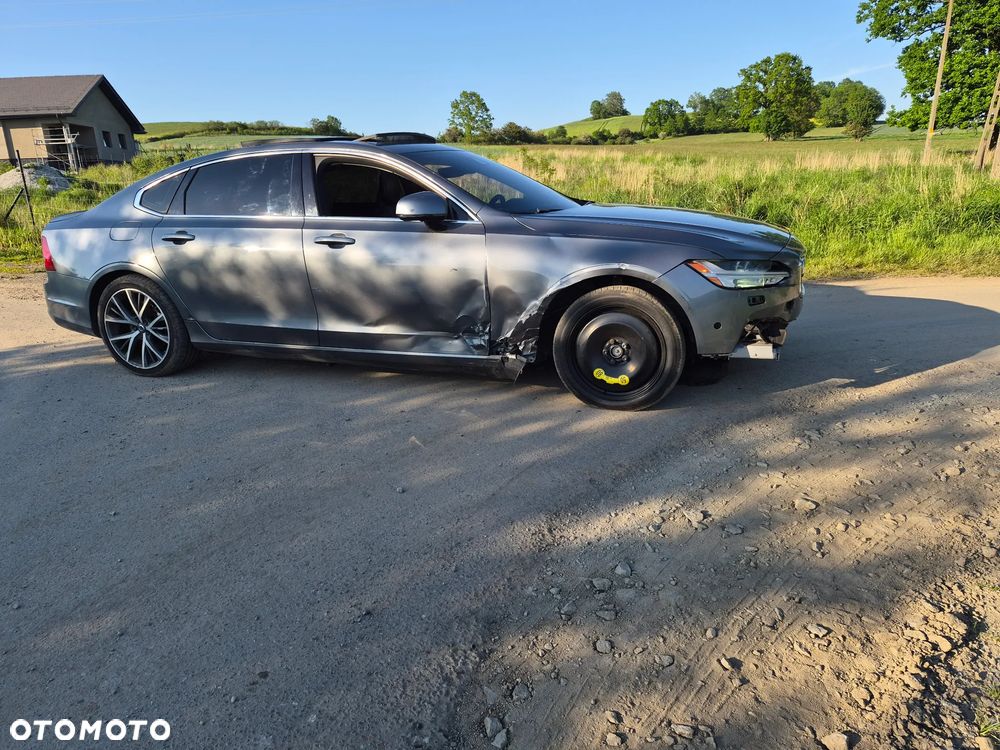 Volvo S90 T6 AWD Momentum - 2