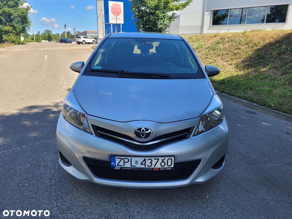 Toyota Yaris 1.0 Sol - 9