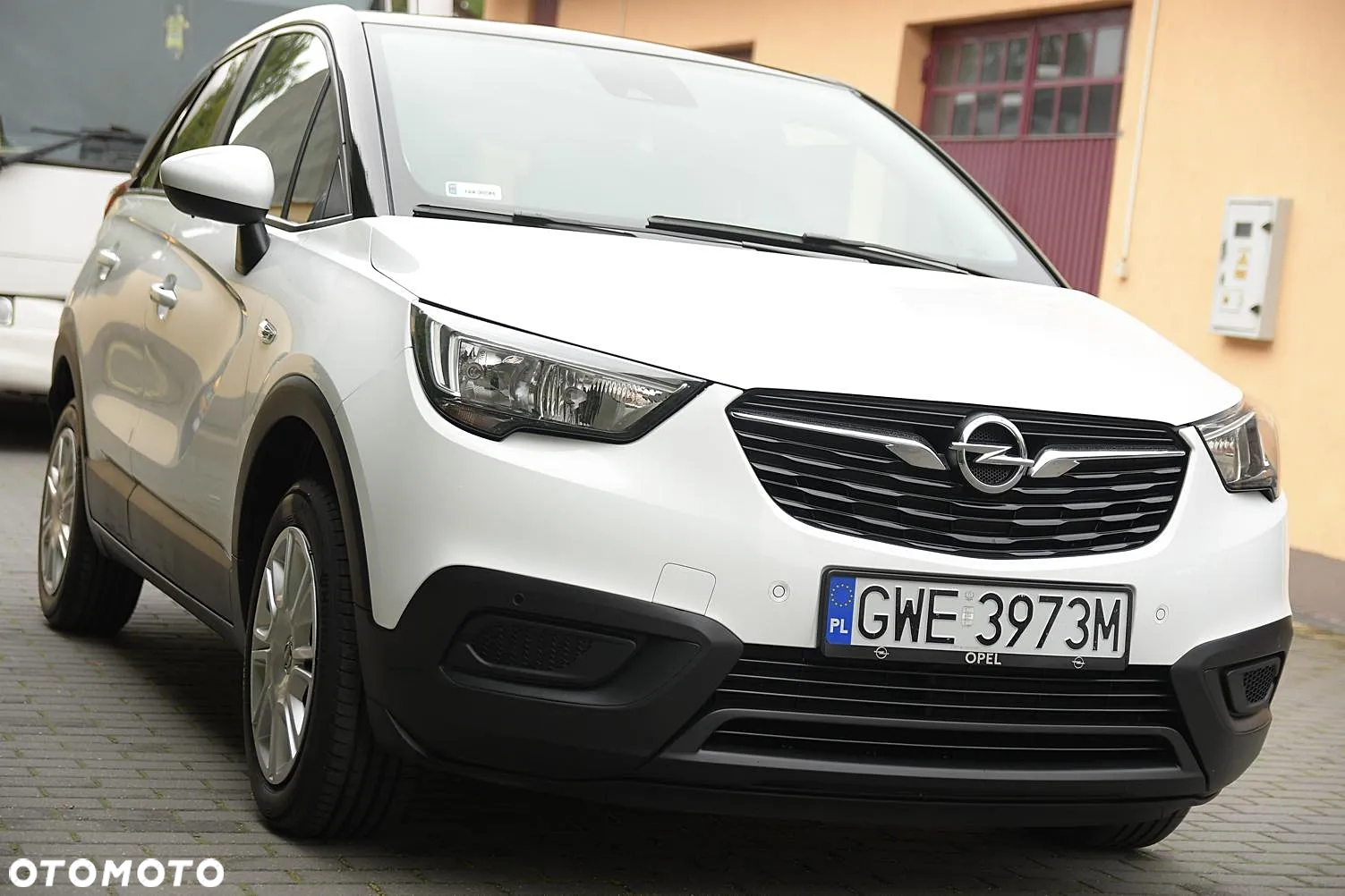 Opel Crossland X - 10
