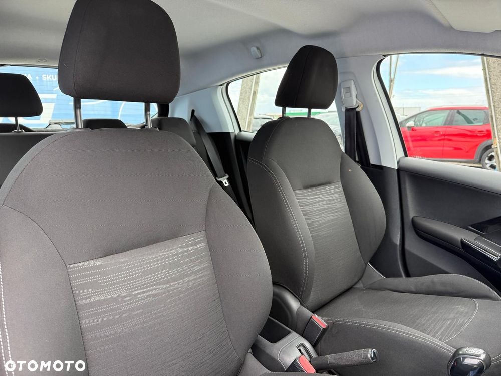 Peugeot 208 1.4 HDi Active - 17