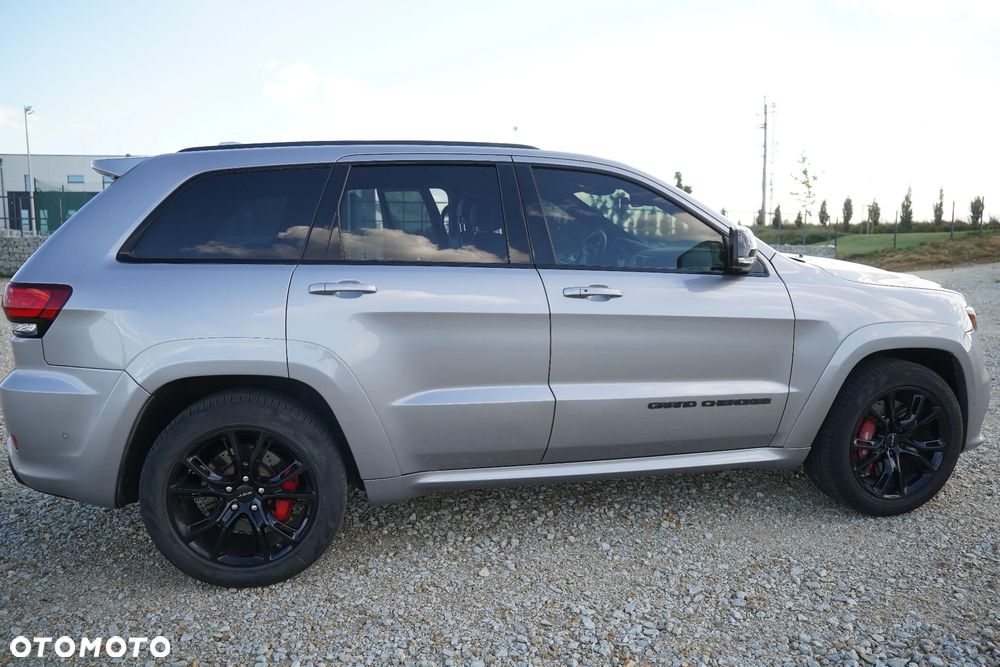 Jeep Grand Cherokee SRT