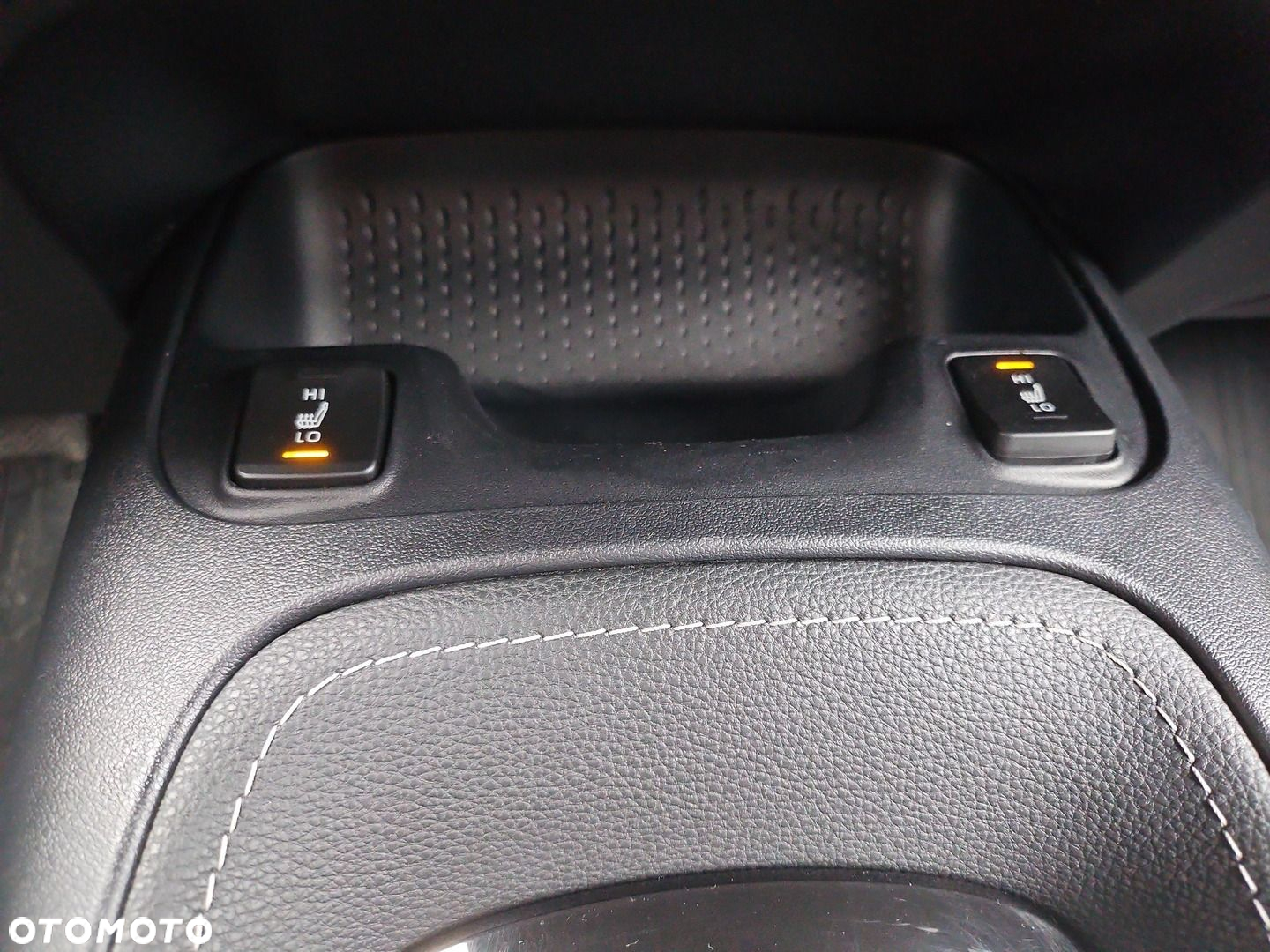 Toyota Corolla - 11