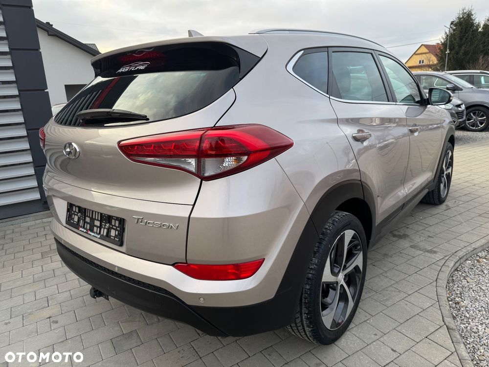 Hyundai Tucson blue 1.7 CRDi 2WD Passion Plus - 11