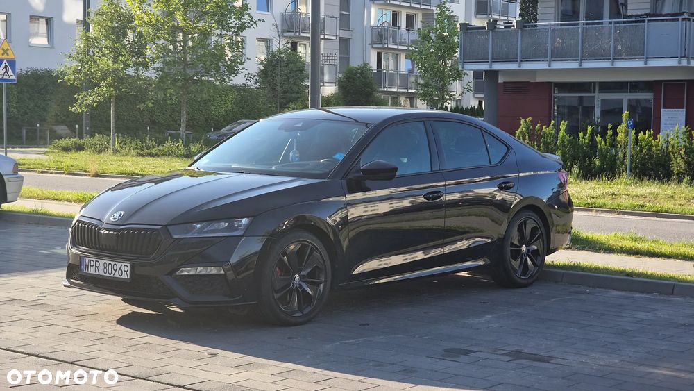 Skoda Octavia 2.0 TDI RS DSG - 1