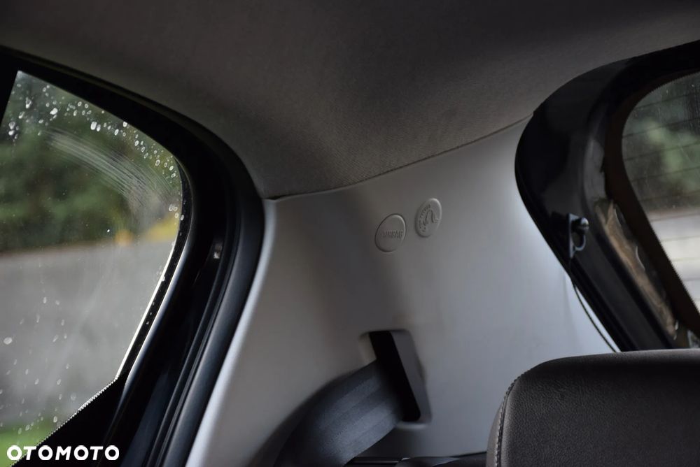 Opel Corsa ver-1-4-turbo-ecoflex-start-stop-innovation - 36