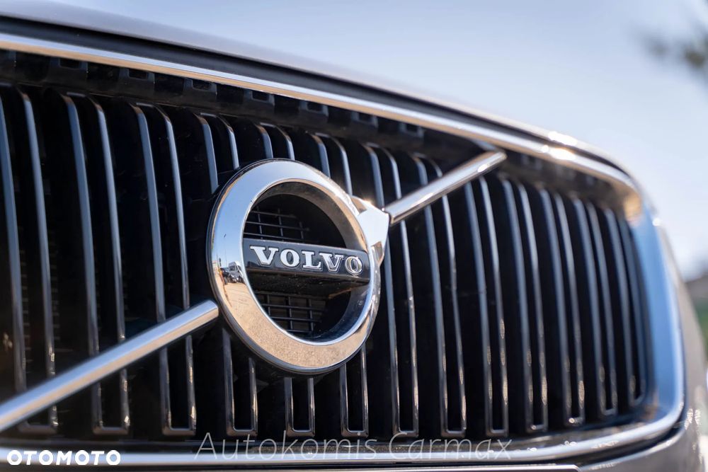 Volvo XC 90 T5 AWD Momentum - 13