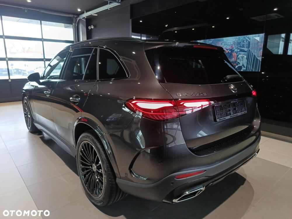 Mercedes-Benz GLC - 6