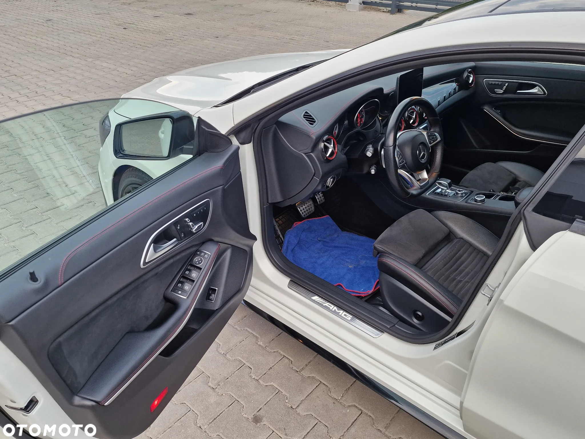 Mercedes-Benz CLA AMG 45 4-Matic - 5