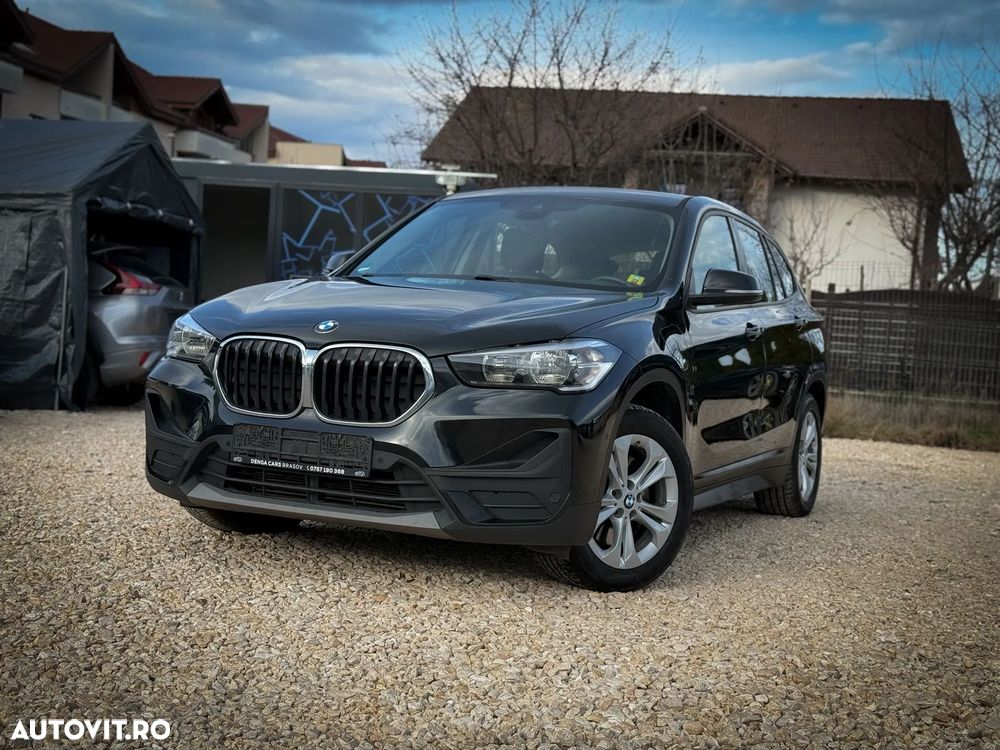 BMW X1 xDrive25e Sport Line - 1