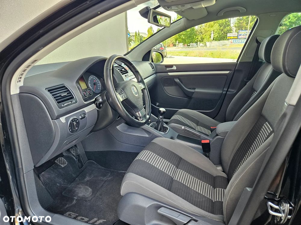 Volkswagen Golf 1.6 United - 27
