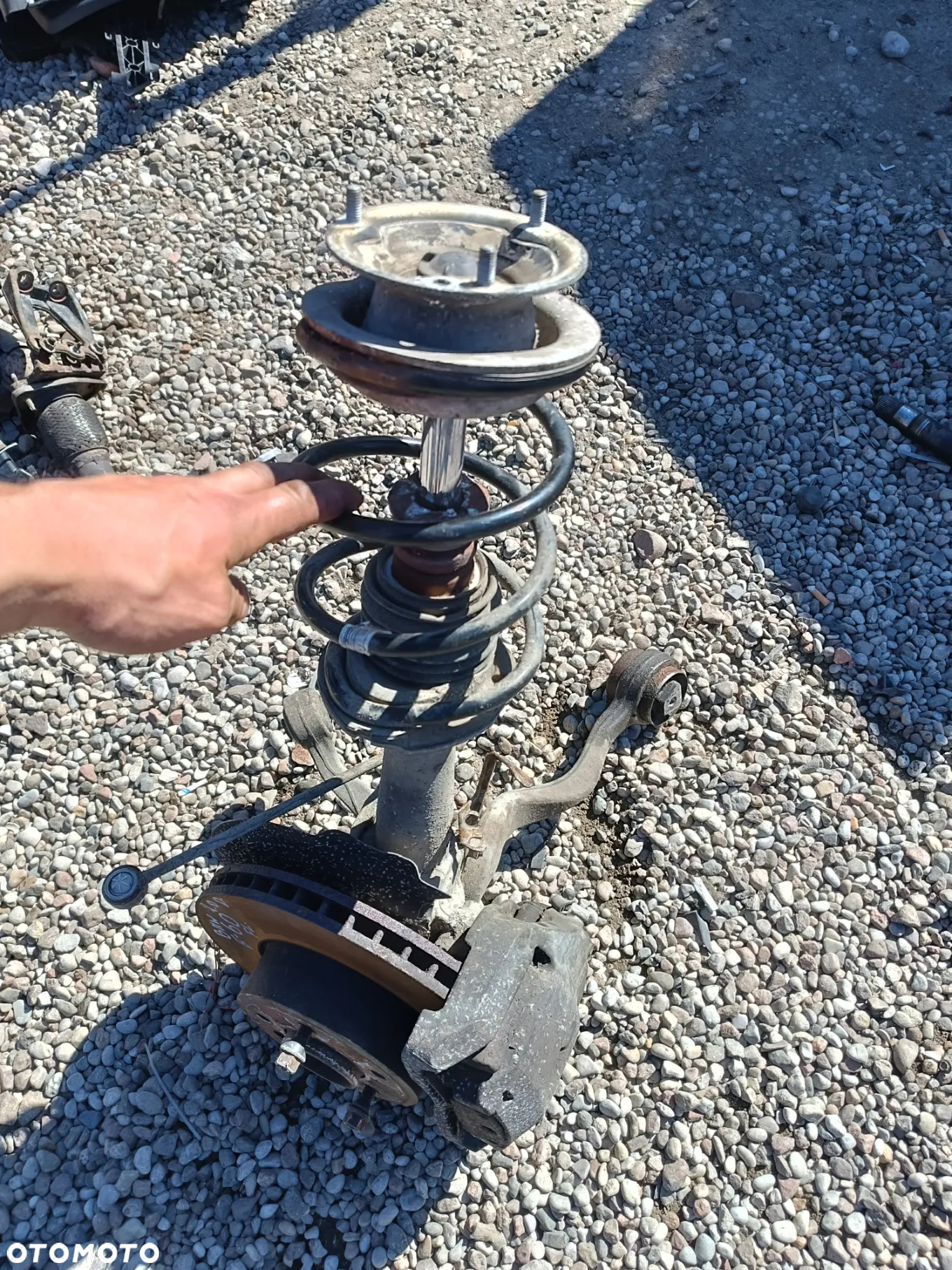 BMW E60 lift 2.0D ZWROTNICA LEWA (KIEROWCA) PRZÓD KOMPLET AMORTYZATORY PIASTA WACHACZE - 5